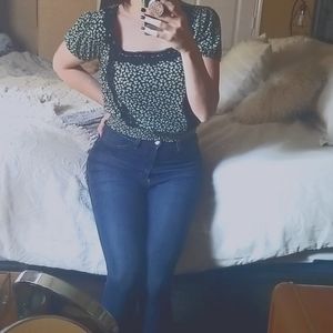 Inspired Hearts Daisy Patterned Crop Top